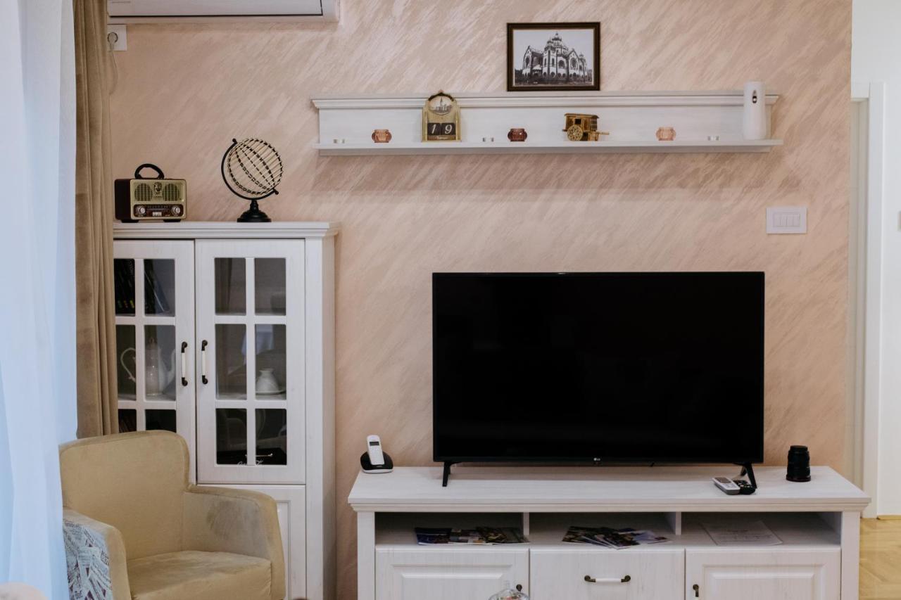 סובוטיקה Apartman Kristina 4* מראה חיצוני תמונה